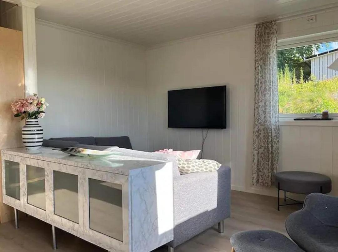 Lekkert Gjestehus Med Gratis Parkering Pa Stedet. Levanger Exterior foto